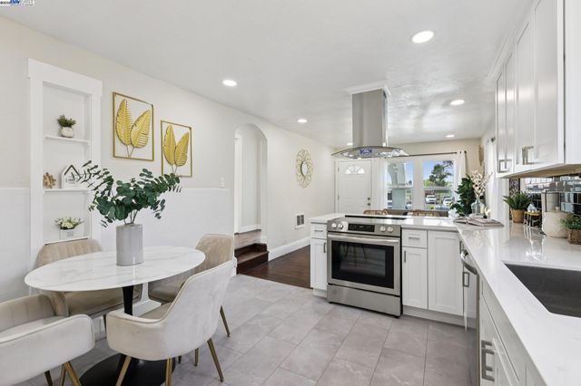 511 59Th St, Oakland, CA 94609