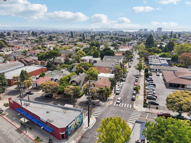 511 59Th St, Oakland, CA 94609