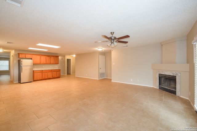 9854 Raven Field, San Antonio, TX 78245