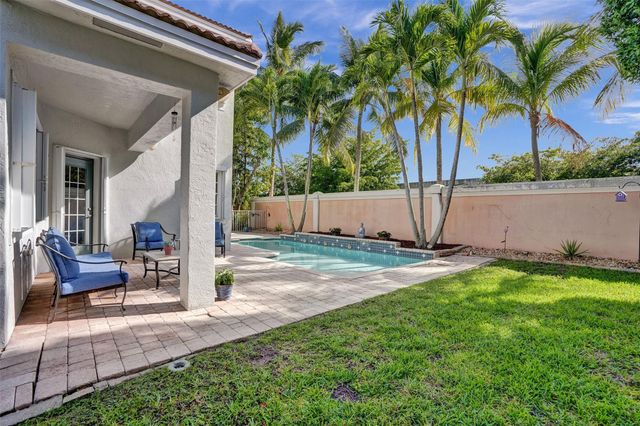 636 NW 127th Ave, Coral Springs, FL 33071