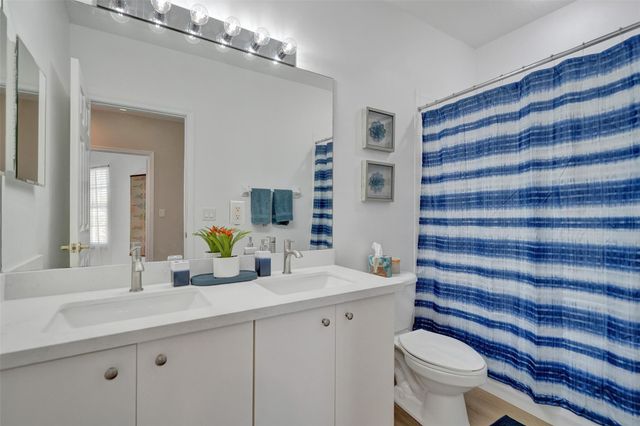 636 NW 127th Ave, Coral Springs, FL 33071