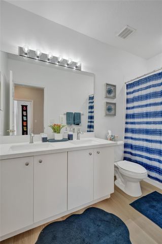 636 NW 127th Ave, Coral Springs, FL 33071
