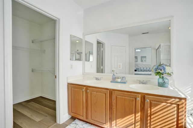 636 NW 127th Ave, Coral Springs, FL 33071