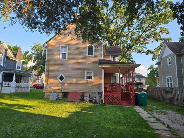 653 Whitley Avenue, Joliet, IL 60433