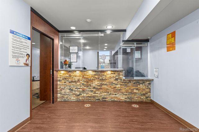 13403 W 7 Mile Road, Detroit, MI 48235