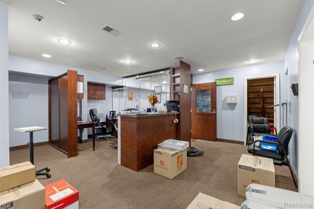 13403 W 7 Mile Road, Detroit, MI 48235