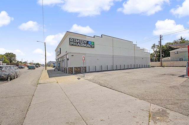 13403 W 7 Mile Road, Detroit, MI 48235