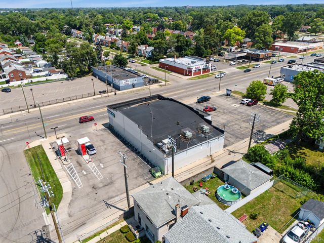 13403 W 7 Mile Road, Detroit, MI 48235