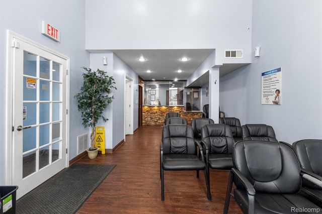 13403 W 7 Mile Road, Detroit, MI 48235
