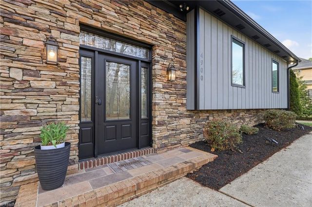 4900 Forest Oaks Drive, Greensboro, NC 27406