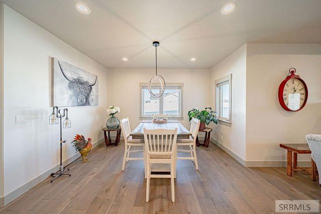 377 Glade Loop, Idaho Falls, ID 83404