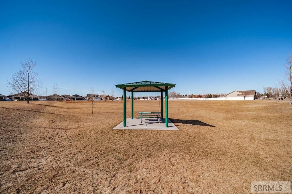 Image 50 of property listing at 377 Glade Loop, Idaho Falls, ID 83404