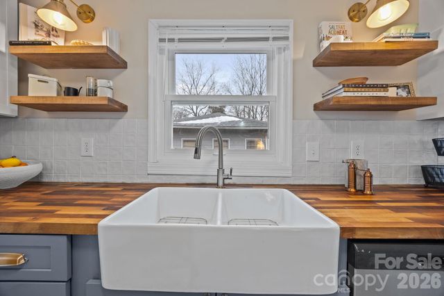 4211 Glenstar Terrace, Charlotte, NC 28205