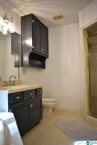 136 CEDAR ROCK ROAD, Leeds, AL 35094