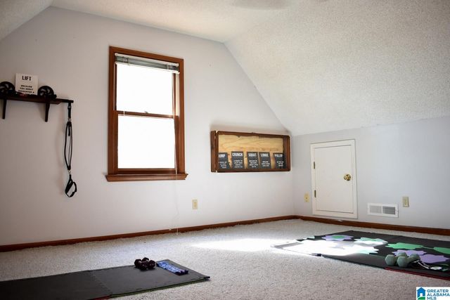 136 CEDAR ROCK ROAD, Leeds, AL 35094