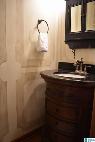 136 CEDAR ROCK ROAD, Leeds, AL 35094