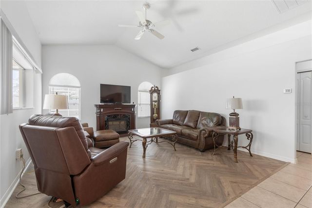 99 ROXBORO DRIVE, Palm Coast, FL 32164
