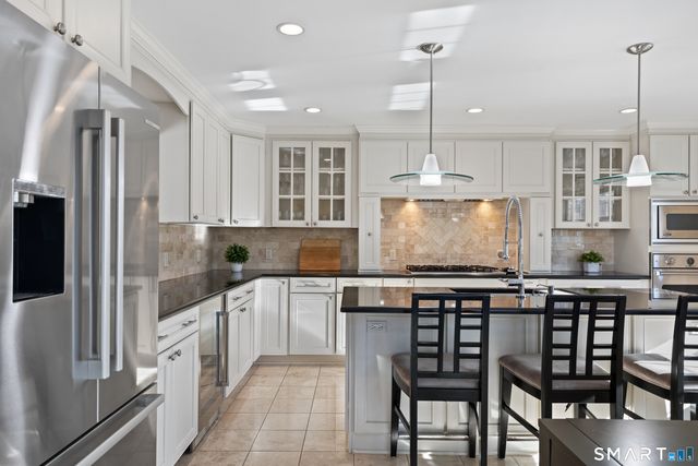 61 Hobson Street, Stamford, CT 06902