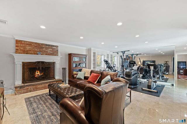 61 Hobson Street, Stamford, CT 06902