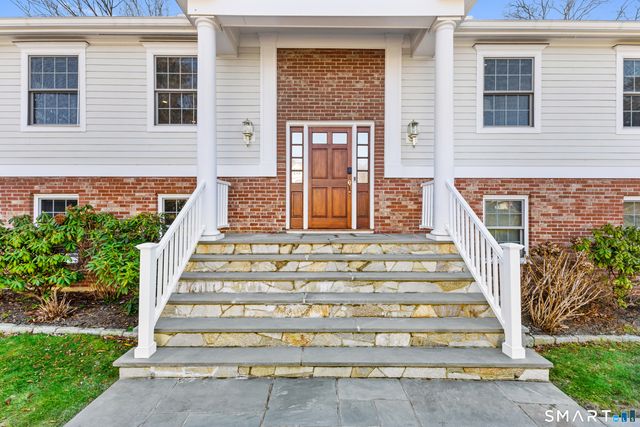 61 Hobson Street, Stamford, CT 06902