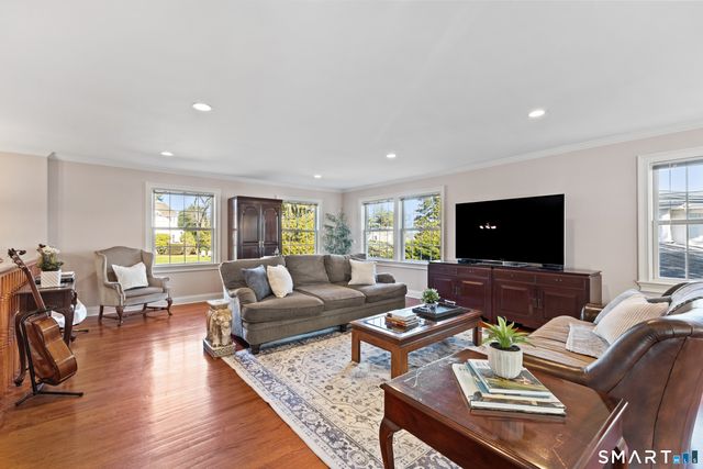 61 Hobson Street, Stamford, CT 06902