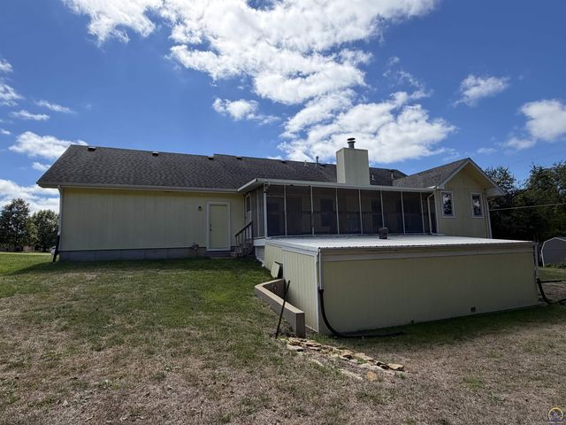 3400 SE 23rd TER, Topeka, KS 66605