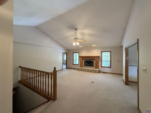3400 SE 23rd TER, Topeka, KS 66605