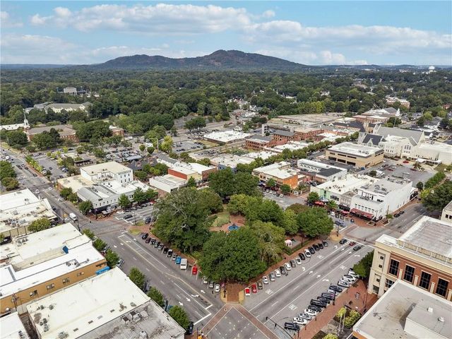 1345 Park Royal Drive NW, Kennesaw, GA 30152