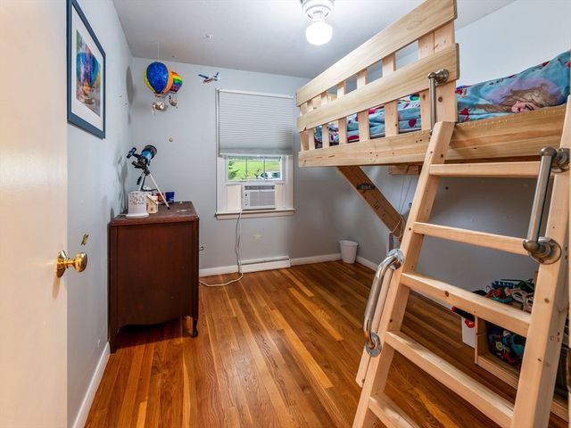 49 Newton Hts, Leominster, MA 01453