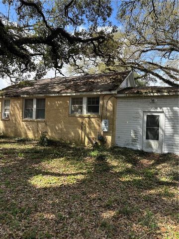 422 Highway 43 S, Saraland, AL 36571