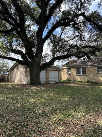 422 Highway 43 S, Saraland, AL 36571