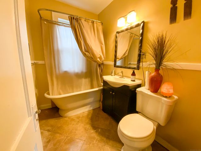 240 Martin Street, Hartford, CT 06120
