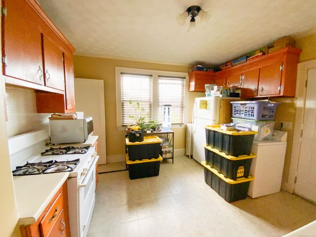 240 Martin Street, Hartford, CT 06120