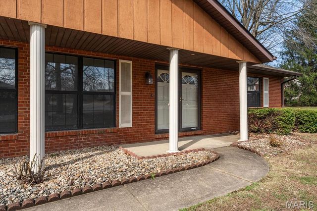 624 Wildwood Lane, O'fallon, IL 62269