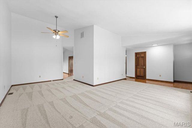 624 Wildwood Lane, O'fallon, IL 62269