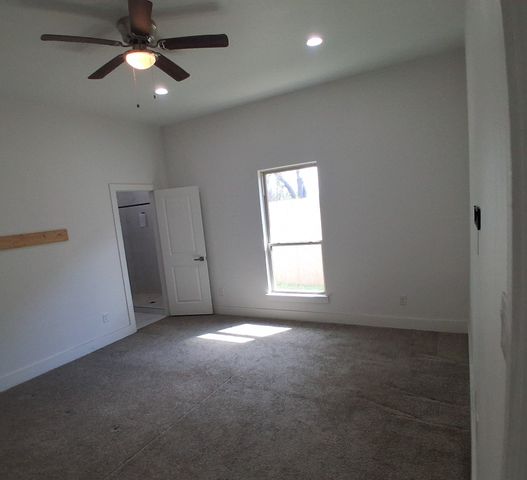 201 Holly Drive, West Tawakoni, TX 75474