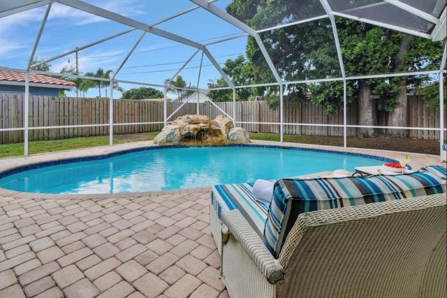 105 Orchard Ridge Lane, Boca Raton, FL 33431