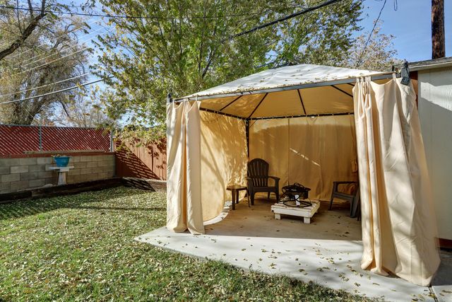 3217 La Veta Drive NE, Albuquerque, NM 87110