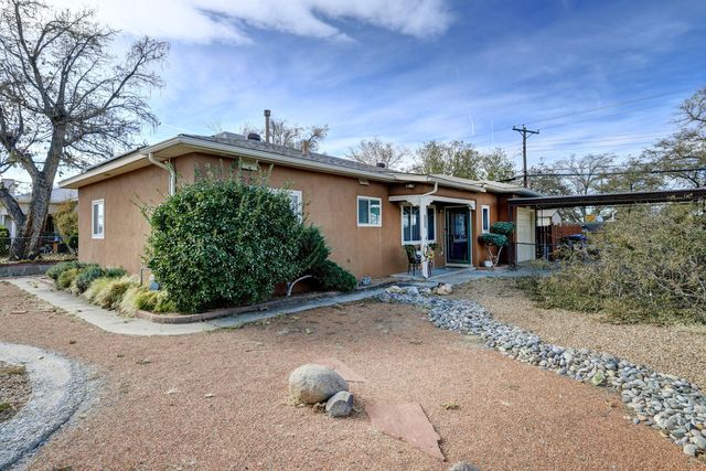 3217 La Veta Drive NE, Albuquerque, NM 87110