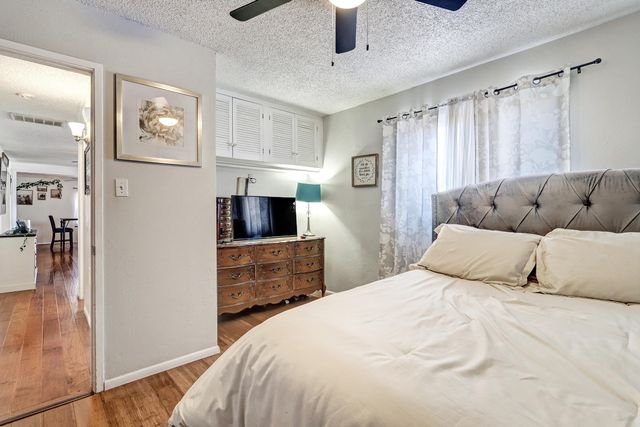 3217 La Veta Drive NE, Albuquerque, NM 87110