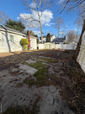 60 Webb Avenue, Patchogue, NY 11772