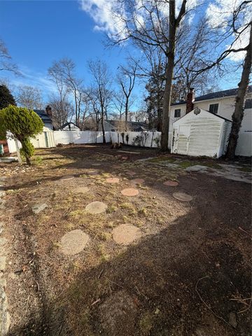 60 Webb Avenue, Patchogue, NY 11772