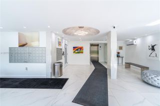 720 Collins Avenue 502, Miami Beach, FL 33139