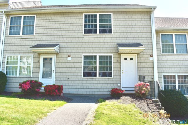 108 Mohican Avenue 6, Waterbury, CT 06708
