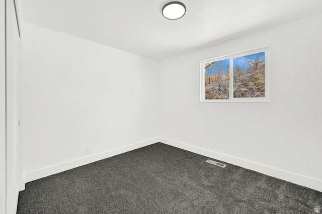 895 N STONEYBROOK RD, Kaysville, UT 84037
