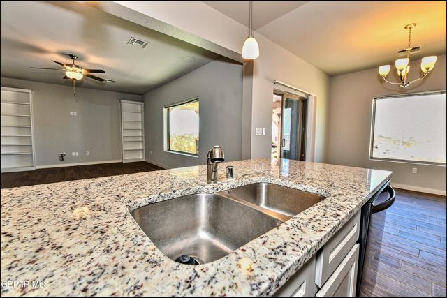 6952 Black Mesquite Drive, El Paso, TX 79934