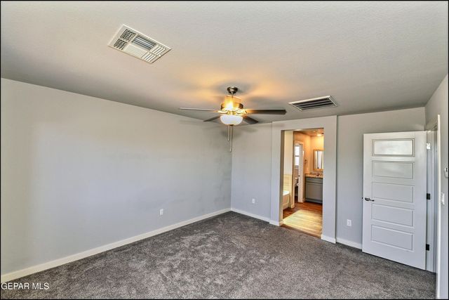 6952 Black Mesquite Drive, El Paso, TX 79934