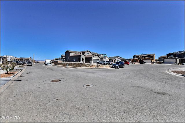 6952 Black Mesquite Drive, El Paso, TX 79934