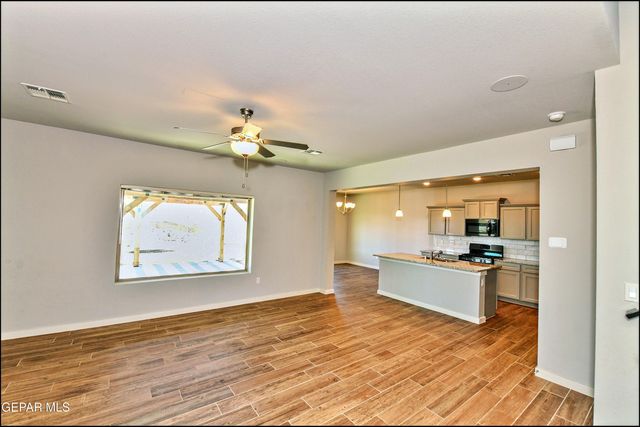 6952 Black Mesquite Drive, El Paso, TX 79934
