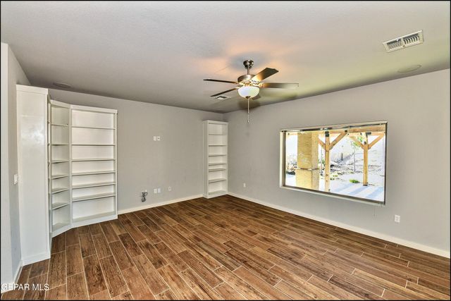 6952 Black Mesquite Drive, El Paso, TX 79934